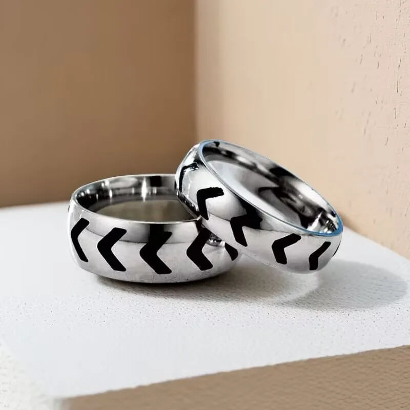 European and American Engraving and Painting Oil Retro Titanium Steel Ring Creative Arrow Stainless Steel Couple Ring