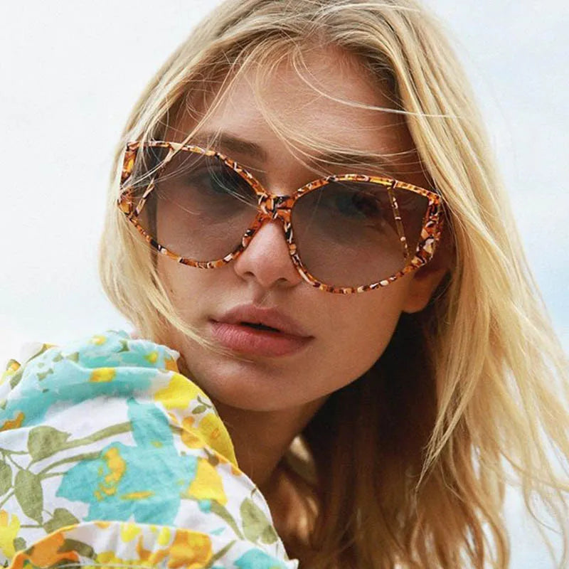 2023 UNOC Luxury Cat Eye Sunglasses New Fashion PC Material Large Beige Frame Unique Shades for Men and Women