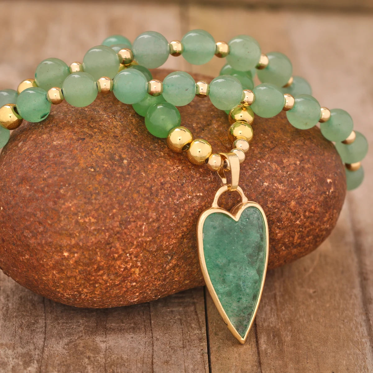 Bohemian Heart Necklace Green Aventurine Bead Adjustable Pendant for Women for Wedding Party Fashion Jewelry Heart Necklace