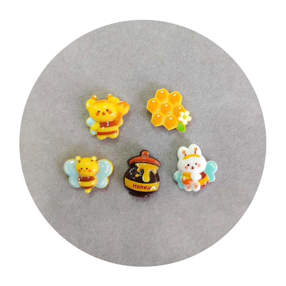 100pcs Flatback Resin Cartoon Bee Honey Pot Honeycomb Cabochon for Scrapbooking DIY Decor Crafts Accessories