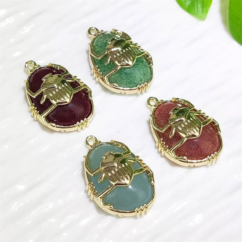 New Designs Gold Plated Insect Jewelry Natural Stone Green Strawberry Quartz Pendant Agate Beetle Charms for Necklace Making