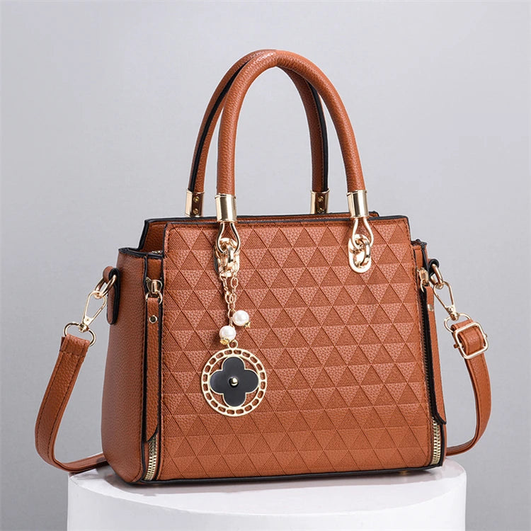 2025 High Quality Small Cheap Price Fancy Luxury Designers Office Chain Hand Bags for Women