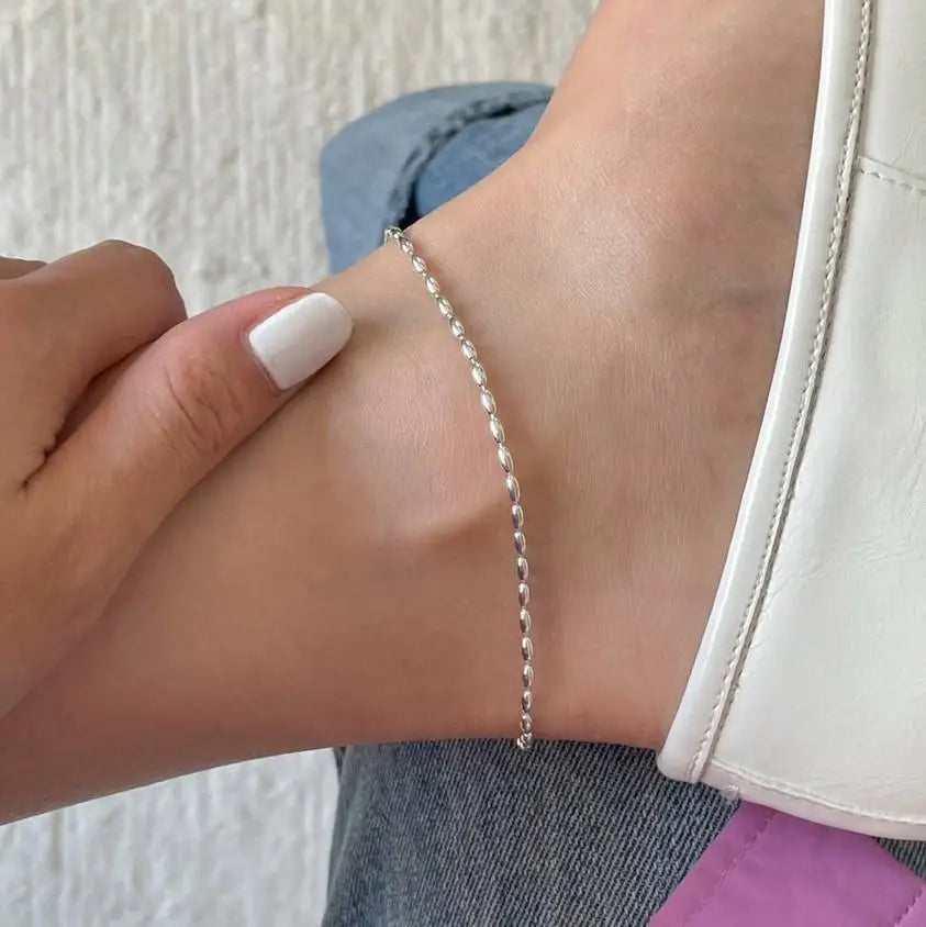 The Barefoot Anklet 925 Sterling Silver Minimalist Bead Chain Simple Ankle Bracelet for Women Symbol of Freedom & Elegant Style