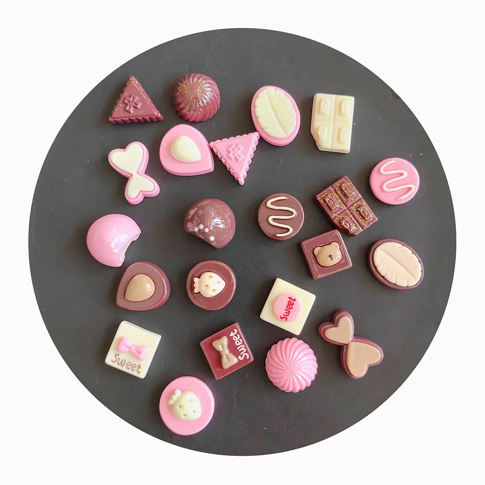 100pcs Mixed Resin Planar Mini Chocolate Flatback Craft Scrapbooking Cabochon Miniature Food Valentine's Day Dolls Accessories