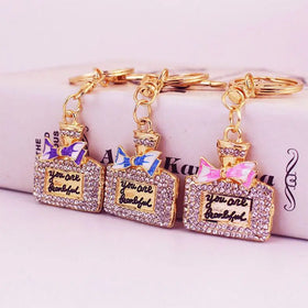 New Creative Rhinestone Crystal Keychain Perfume Bottle Full Diamond Alloy Metal Key Chain Fashion Women Car Bag Pendant Keyring
