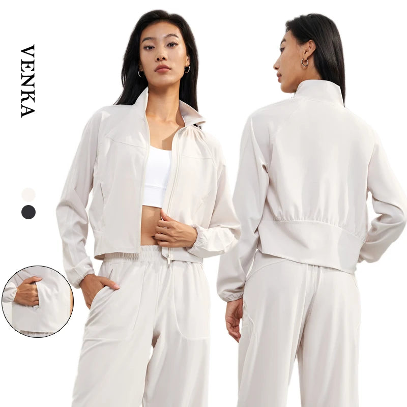 Women's Spring Summer Sports Top with Zip Long-Sleeve Loose Fit Windproof Breathable Woven Fabric Jacket for Outdoor Activities