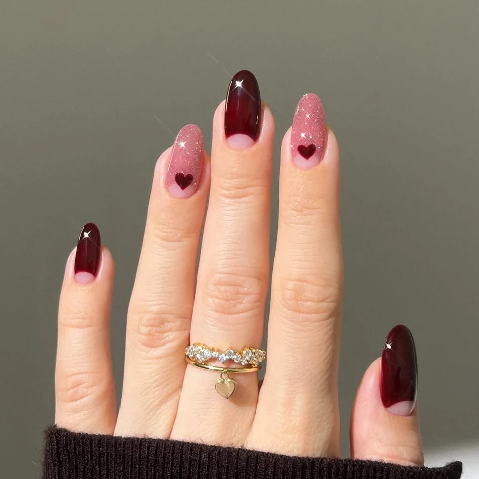 Private Label Luxury Fake False Nails Supplies Wholesale Soft Gel Short Valentines Heart Glitter Glossy Custom Press On Nails