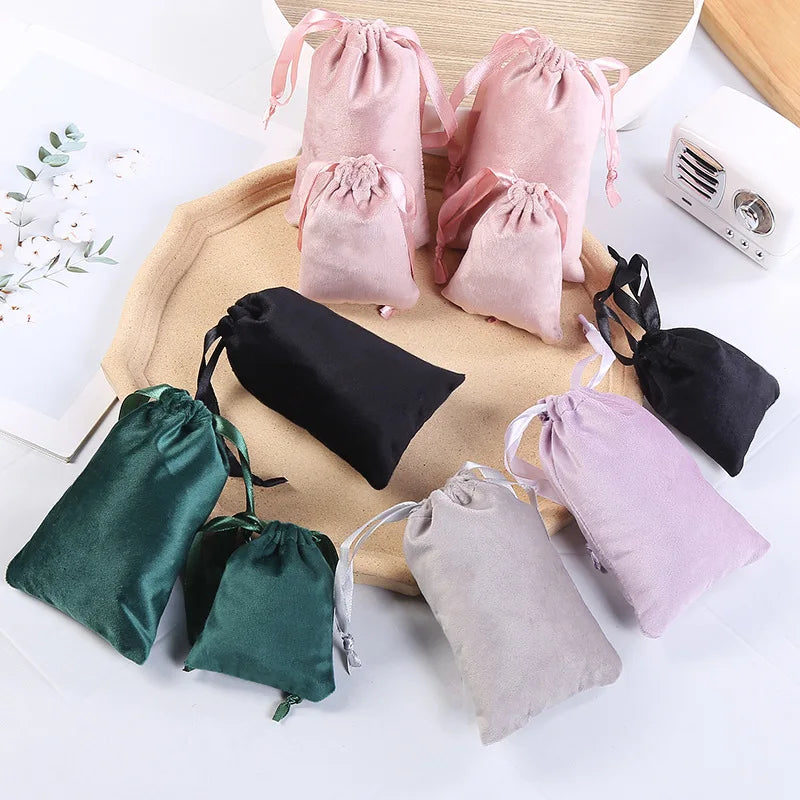Velvet Pouch for Jewelry and Accessories in Stock Swan Velvet Drawstring Bag Small Velvet Bag for Packaging and Storage