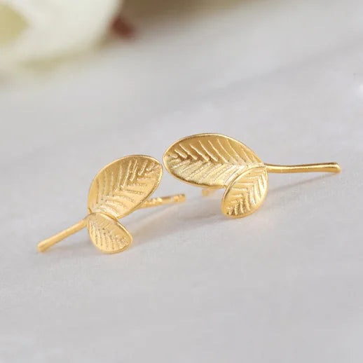 Wholesale 925 Sterling Silver Korean Version Jewelry Leaf Gold-Plated Earrings Trendy Cute Style for Wedding and Engagement