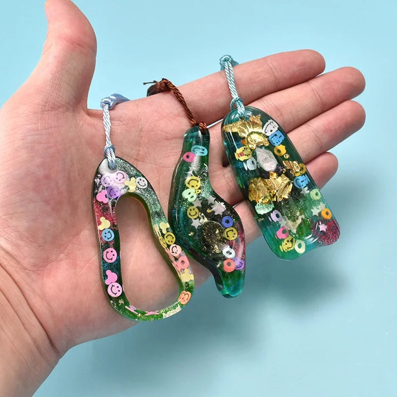 5 Styles Retro Jewelry Epoxy Resin Pendant Mold Irregular Pendant Keychain Silicone Mold
