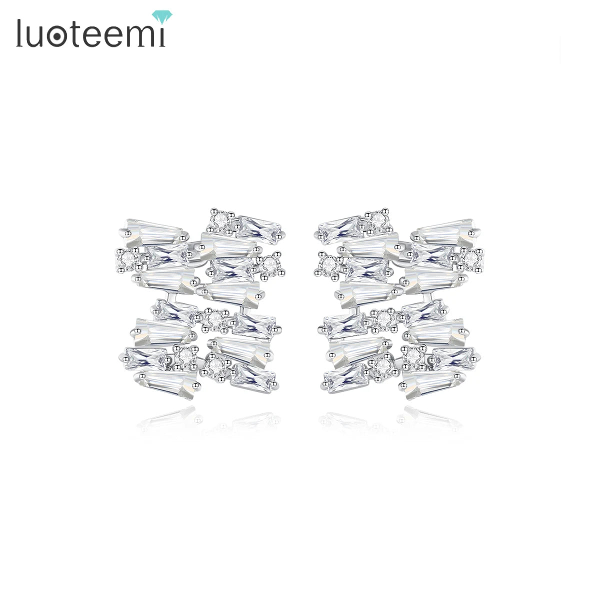 LUOTEEMI Cubic Zirconia Stud Geometric Small Woman Elegant Diamond Cute Earing Lady New Hot Summer Earring