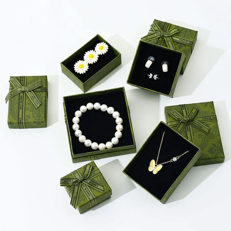 Luxury Green Color Gift Box Cardboard Jewelry Ring Necklace Bracelets Earring Gift Packaging Boxes With Sponge Inside
