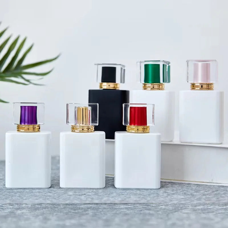 Empty Luxury 30ml 50ml Customized Clear Perfume Glass Bottle Spray Portable Bottles for Perfumes