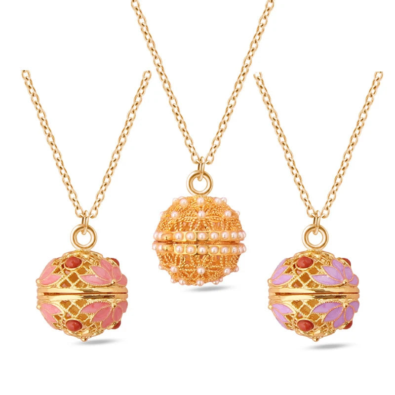 OEM 18K Gold Plated Hollow Perfume Aromatherapy Essential Oil Diffuser Locket Ball Pendant Necklace with Box Chain