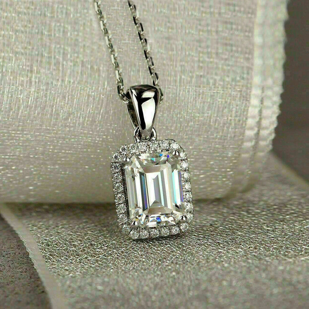 CAOSHI 2025 Shiny Silver Plated Jewelry Factory Price Dainty Rectangle Diamond Cubic Zirconia Pendant Necklace for Women