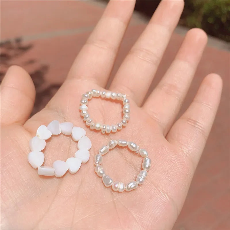 Natural Freshwater Pearl Rings Ins Retro Love Shell Elastic Heart Rings Handmade Beaded Pearl Rings for Women