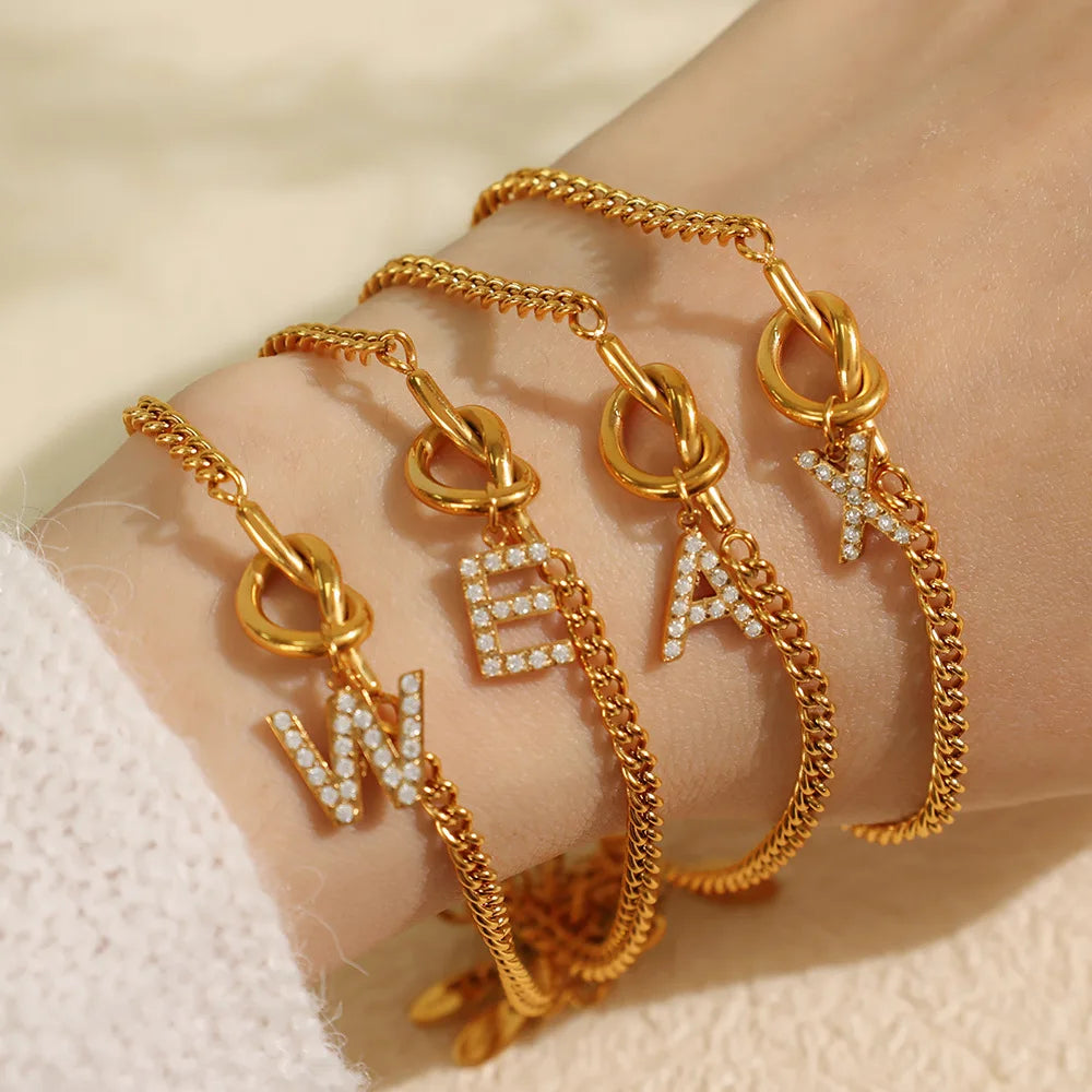 YF6347 Fashion Stainless Steel Line Design Waterproof Jewelry 18k Gold Plated 26 Letter Pendant Women Bracelet