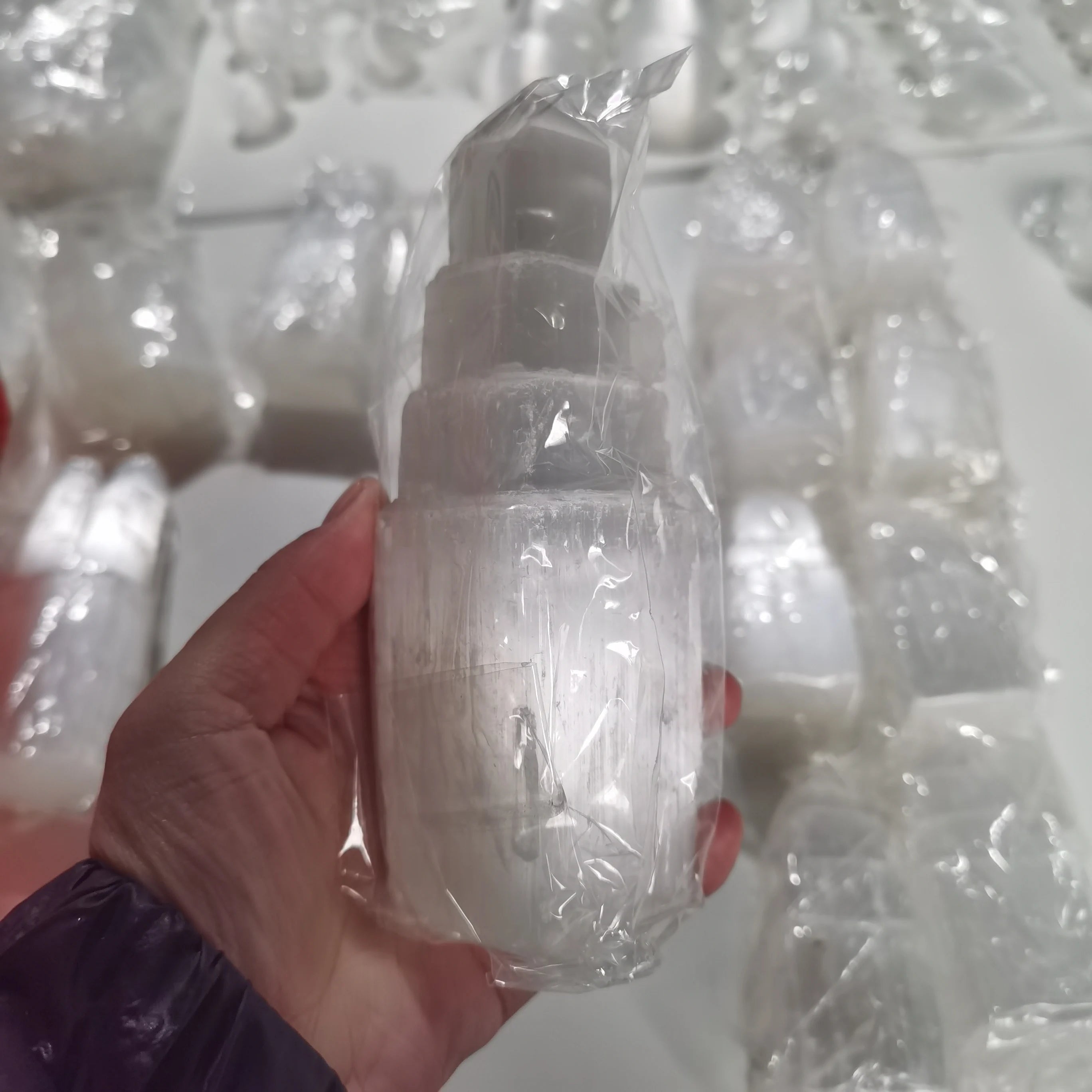13 cm High Quality Selenite Crystal Selenite Lamps Candelabrum Crystal Tower Crystal Lamp for Decoration