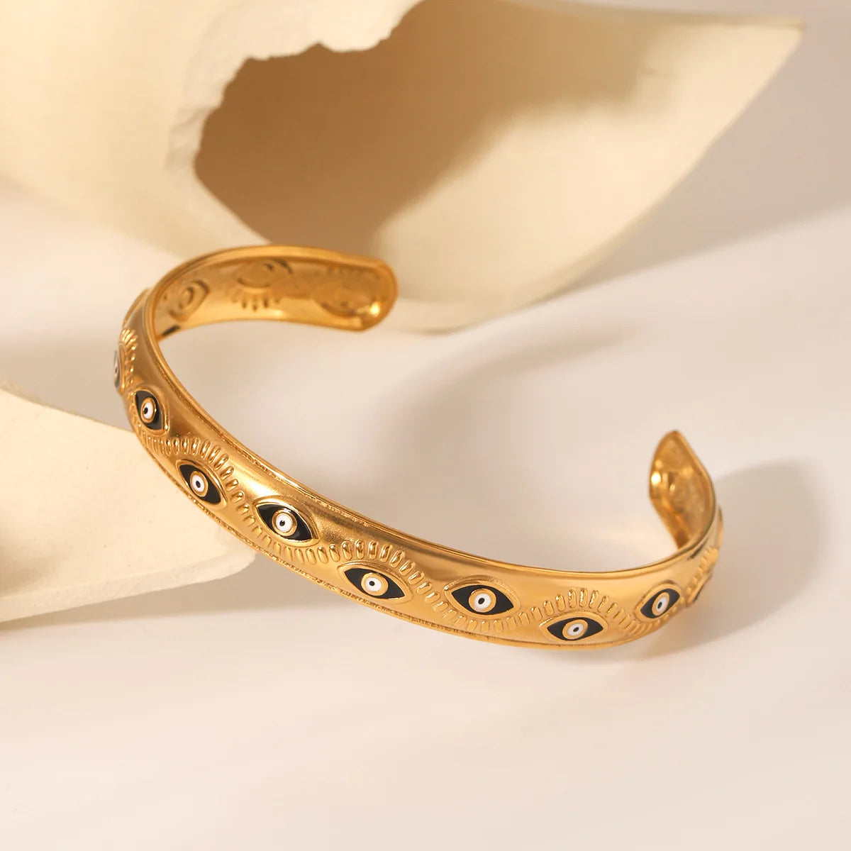 French Vintage 18k Gold Plated Stainless Steel Dripping Oil Black Eye Fashion Open Bracelet for Women