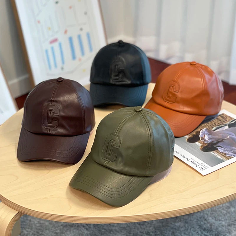Curved Brim Structured Hand Embroidery Letter Logo Vintage Waterproof Pu Leather Custom Unisex Sporty Street Style 6-Panel