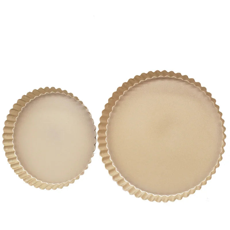 10 Inch Round Solid Bottom Chrysanthemum Pie Tray Golden Food Grade Non Stick Pie Pan Pizza Baking Pan for Daily Baking