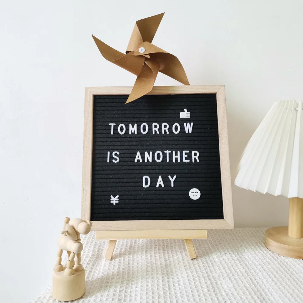 Factory Direct Supply Hot Sale Handmade Crafts Felt Letter Board with Solid Wood Frame