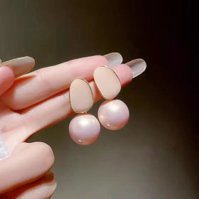 Luxury Geometric Fashion Jewelry for Women and Girls White and Pink Pearl Pendant Drop Earrings