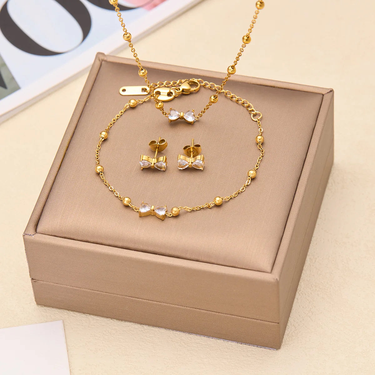 Women's High-end Stainless Steel Zircon New Fashion Bow Jewelry Set Luxury Stylish Bowknot Bracelet Necklace Earrings Sets