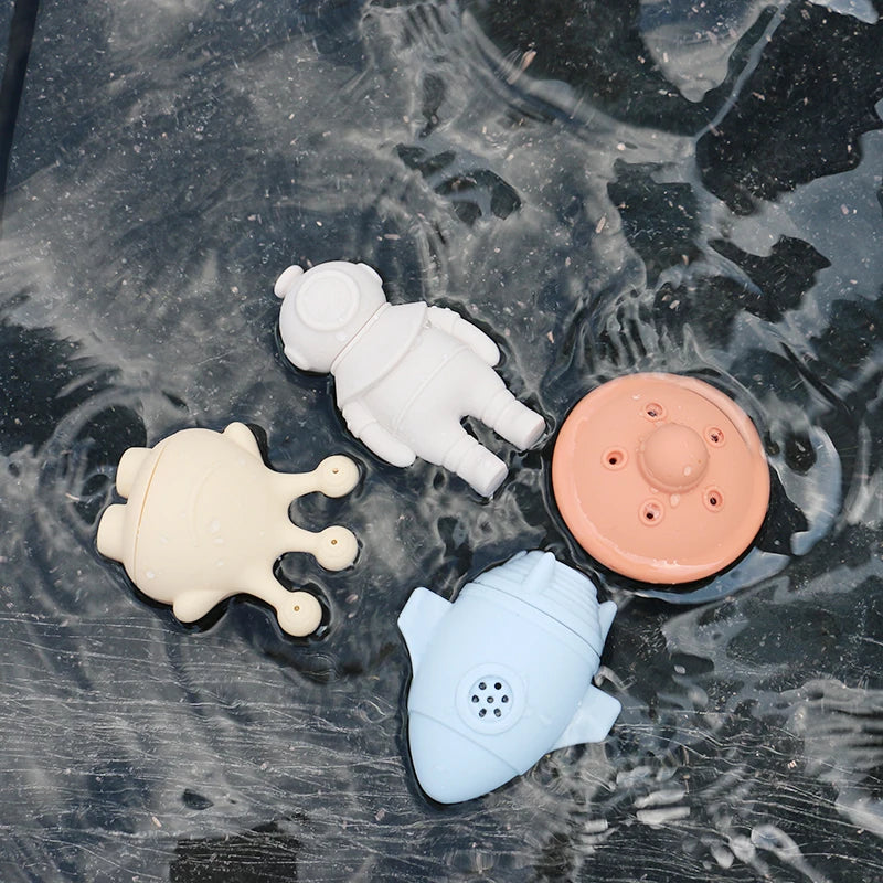 Eco-Friendly Silicone Floating Water Pistol Baby Bath Toys BPA Free Food Grade CE Certified for Children & Adults