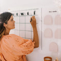 Custom Printed Reusable Frameless Clear Acrylic Calendar Planner Factory Price Sale Monthly Wall Mounted Display Rack