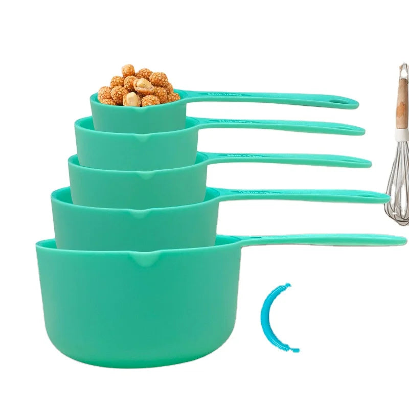 Custom Style Antique Mini Eco-Friendly 5-piece Set of Fresh Green Stackable Plastic Measuring Spoons