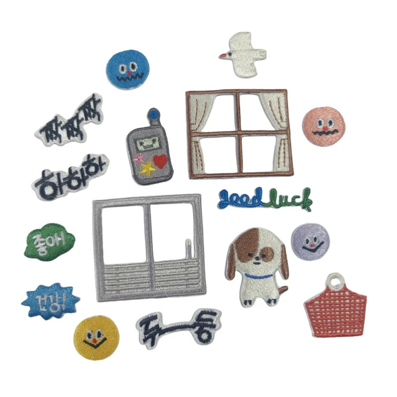 Mini Size  Iron on Cute Korean Style  Dog Phone Window Good Luck Face Patch for Clothing Shoes Hat Decoration