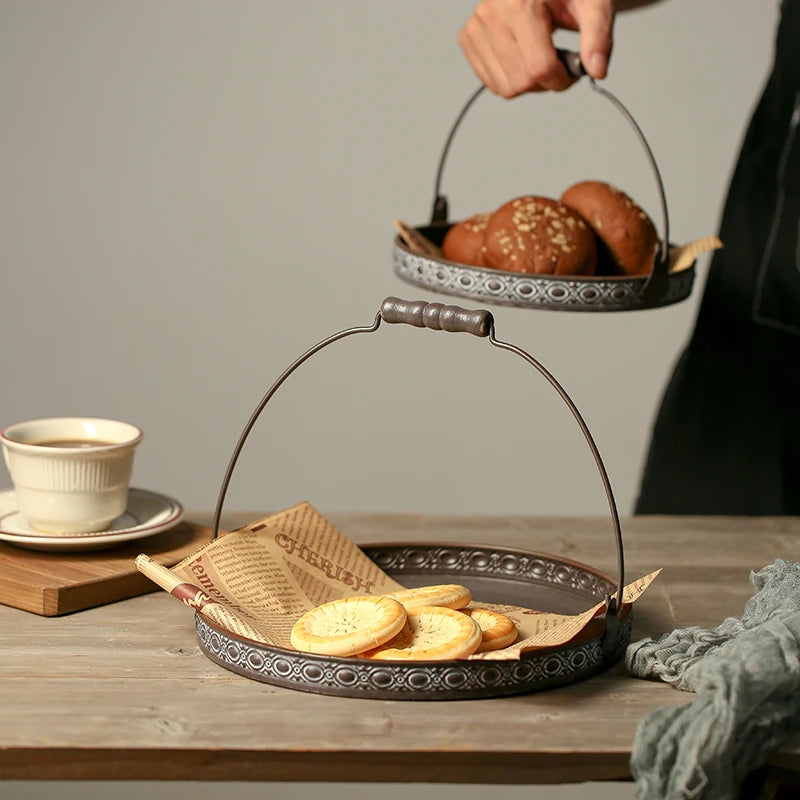 Unique Iron Kitchen Storage Plates Metal Breakfast Fruit Bread Basket With Handle Home Restaurant Serving Plate Photography Prop