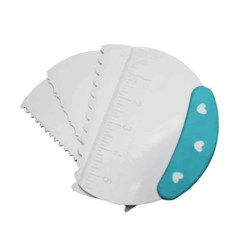 New Arrival Plastic Multi-Function Dough Scraper Cream Bread  Cake Pizza Cutters