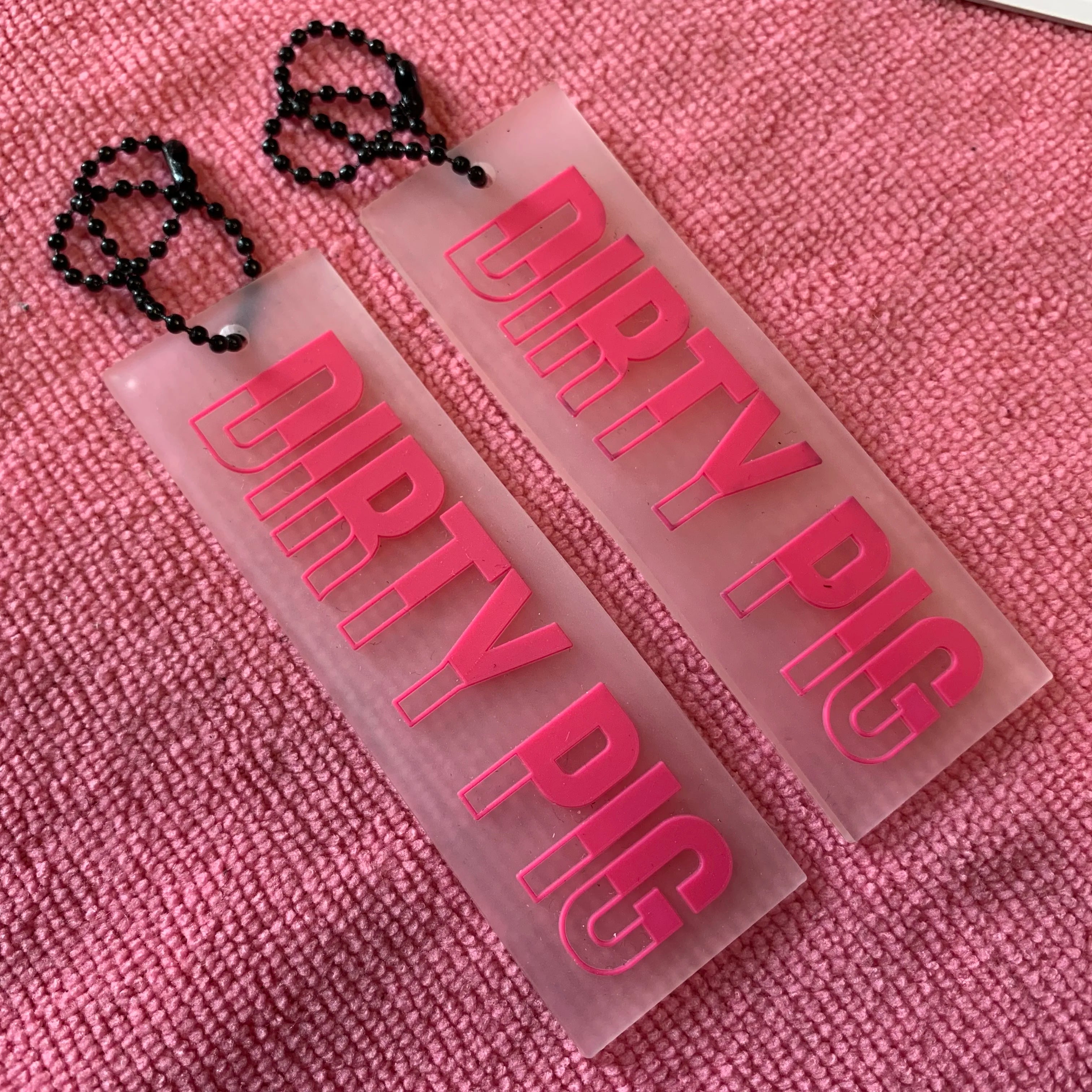 Frost Surface Embossed logo Silicone Rubber Hangtagrecycled UV Resistant clear Rubber logo Swing Tag for Apparel