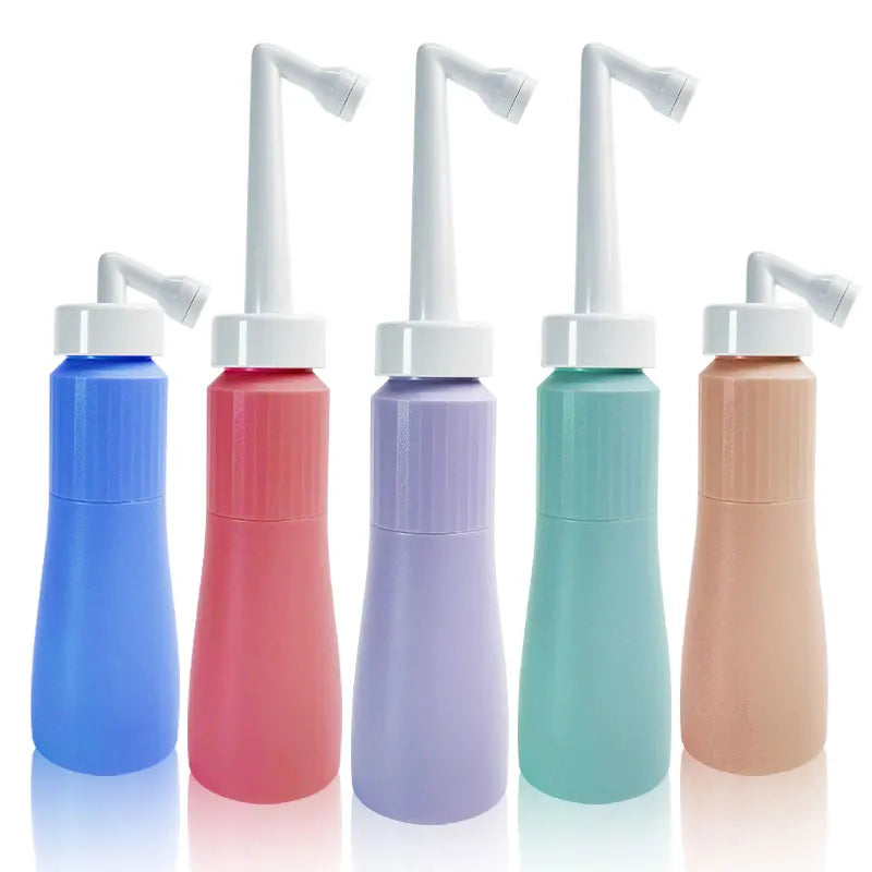 Hot Selling Portable Bidet Bottle Retractable Nozzle Eco-Friendly 350ml Capacity Bathroom Use Feminine Care Includes Carry Bag