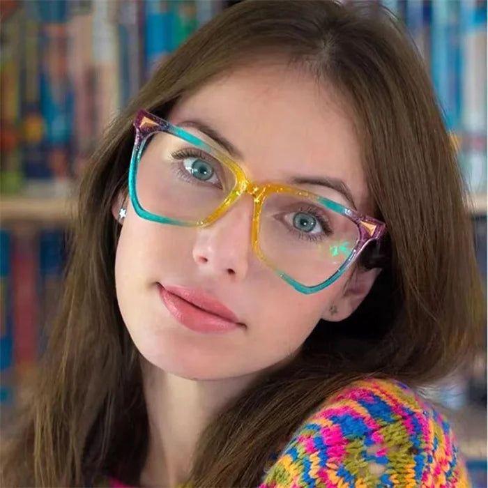 2025 New Arrival Stock Personalized Colorful Irregular Rivet Sunglasses Uv400 Multi Color Trendy Large Frame Cat Eye Sunglasses