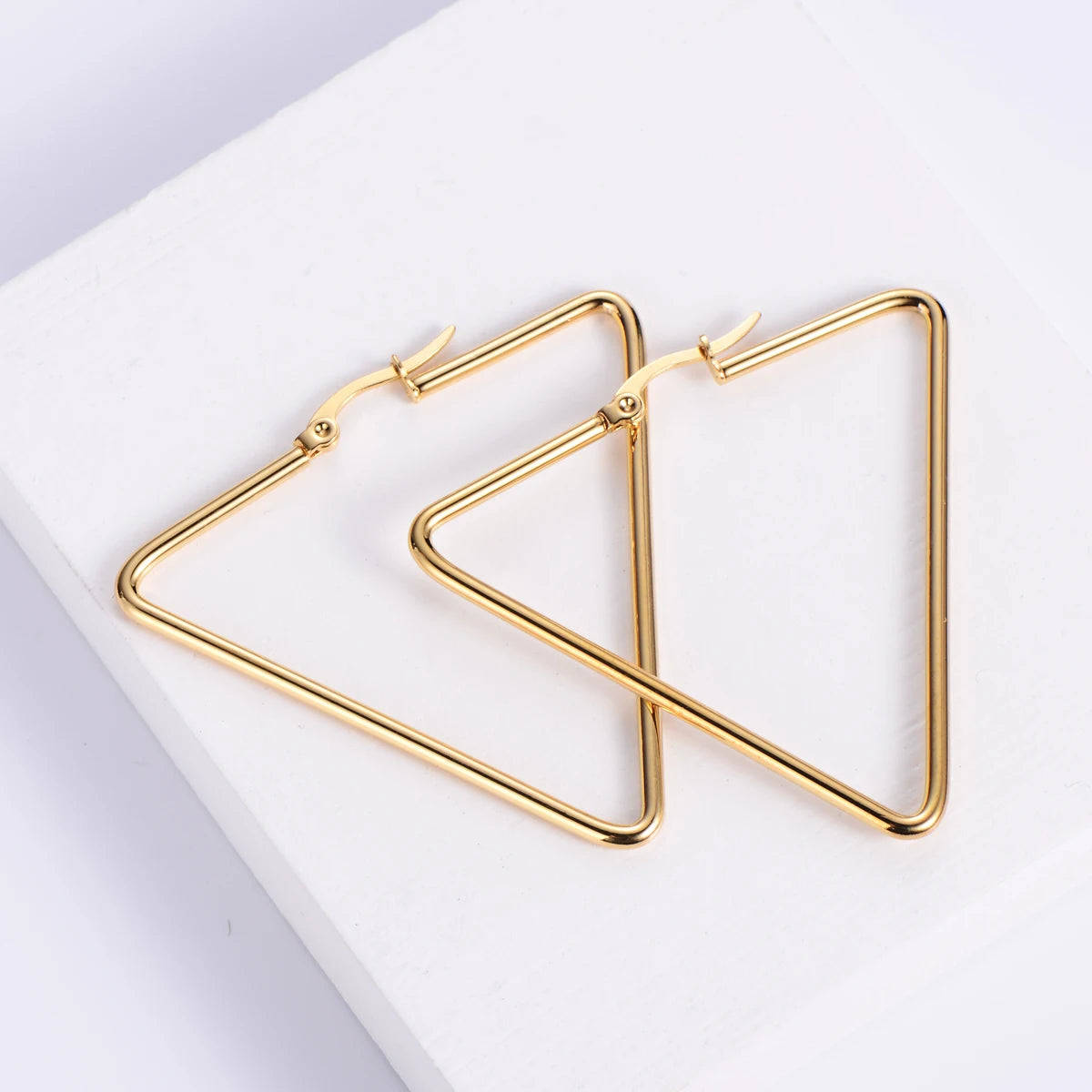 Formal Personalized Pvd 18k Gold Plated Stainless Steel Geometric Triangle Hoop Earrings