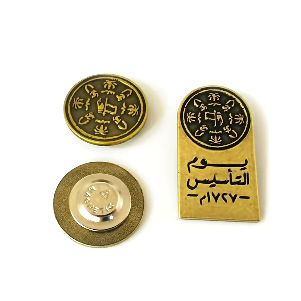 Saudi Arabia 1727 Foundation Day Collection Souvenir Anniversary Gift Metal Pins Badge Antique Gold for Saudi February.22th