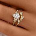 Huitan Hot-Sale Luxury Pear Cubic Zirconia 2set Rings Women Leaf Design Newly Designed Wedding Gold Plated Fashion Jewelry Rings