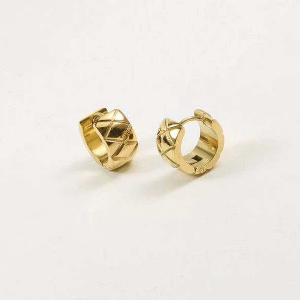 New Arrival Fashion Jewelry 18K Gold Plated Stainless Steel Tiny Hoop Earrings for Women