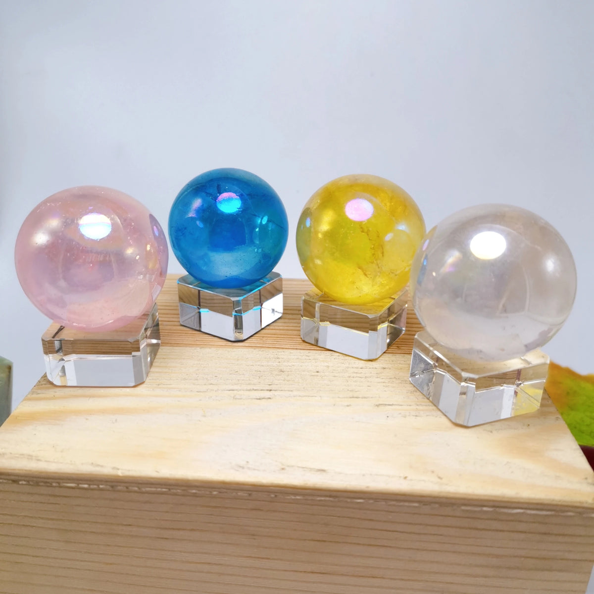 4pcs Aura clear Quartz Cirtine Quartz Aura Rose Quartz Healing Crystals Crystals Healing Stones Angle Aura Spheres