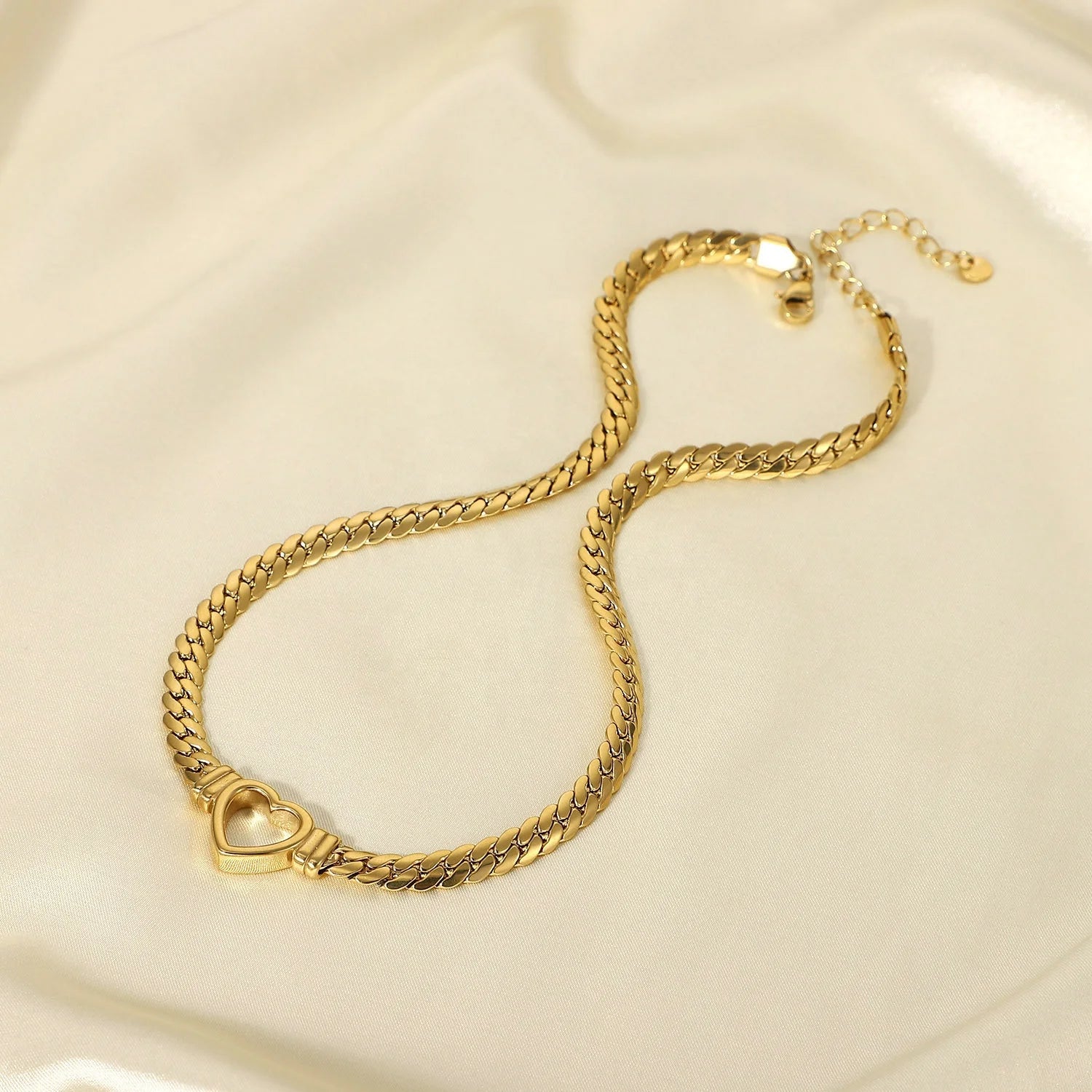 Trendy Stainless Steel Link Chain Heart Charm Snake Chain Necklace 14K Gold Plated Anniversary Wedding Pendant Women Girls Gift