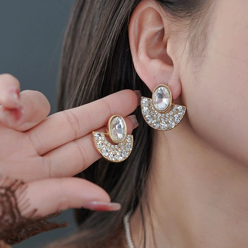 Fan Shaped Earrings with Niche Design Geometric Luxury Earrings