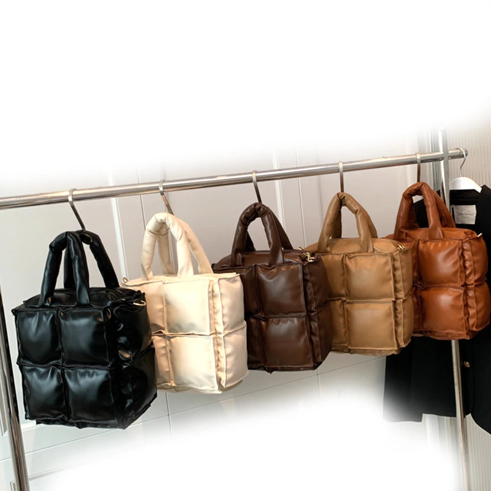 New Luxury Trendy Single Shoulder Messenger Bag Rhombus Square Tote with Soft Handbag Design Canvas and PU Lining Material