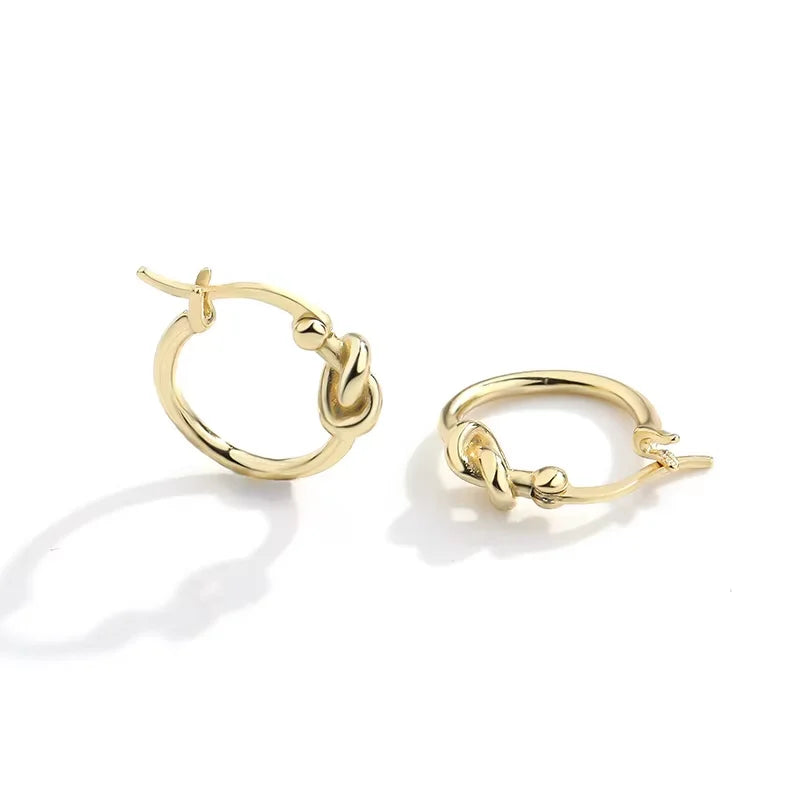 Women's S925 Sterling Silver Frigid Wind Niche Design Feeling Circle Huggie Earrings Rhodium Plated Minimalist Geometric