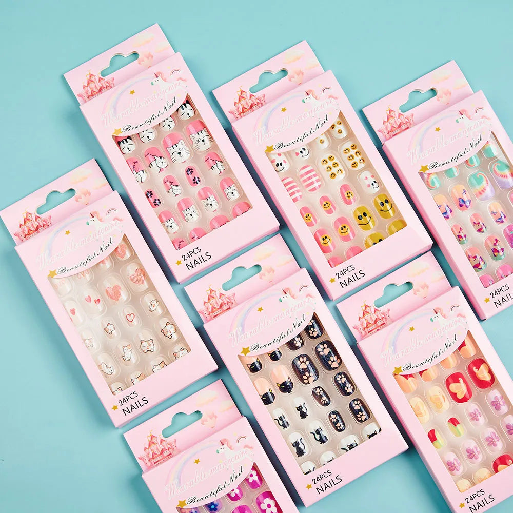 24pcs/Box Cartoon Kids False Nails Full Cover Press on Children Detachable Self Glue Fake Nail Art for Girls Manicure Tips Decor
