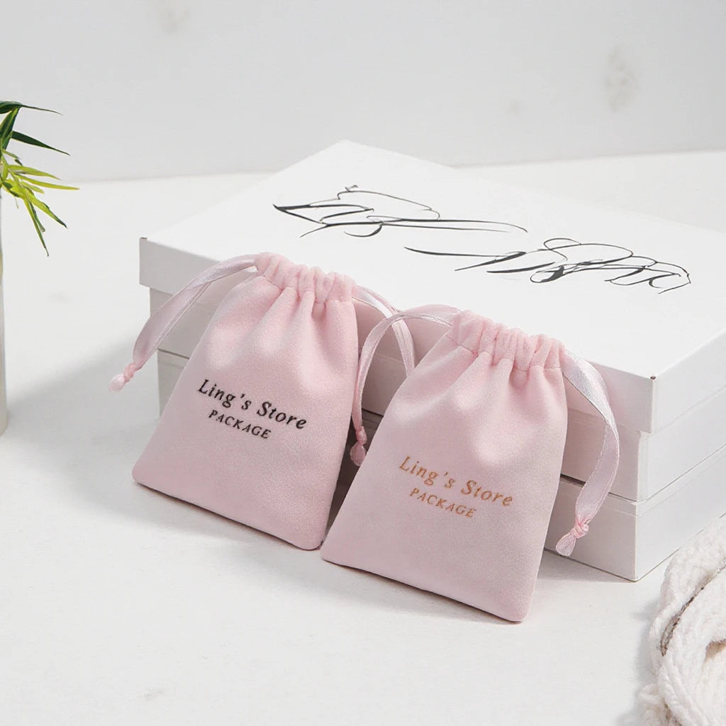 Hot Selling Custom Pink Velvet Jewelry Container 7*9cm Anniversary Velvet Pouch for Conferences and Gift Packaging