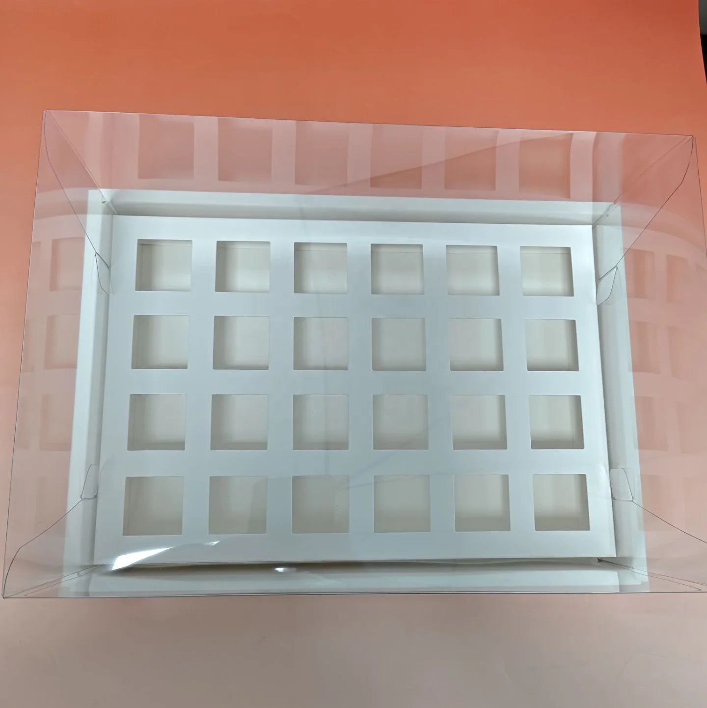 XJH Wholesales White Cake Box Gift Cup White Cupcake Box Packaging Transparent Cover Dessert Shoot Boxes With clear Lid