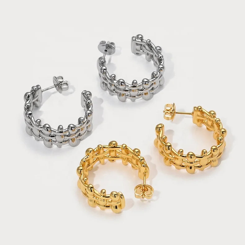 New Fashion Vintage Two-color Brass Plated 18k Gold Rough Fried Dough Twist Hollow Woven Metal Hoop Earrings